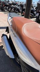 Piaggio Beverly 300 2016-thumb-9