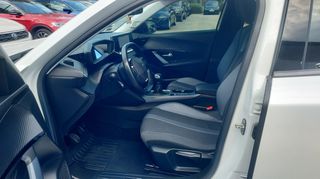 Peugeot 2008 2021 1.2 PURE TECH 130 PS ALLURE-thumb-10