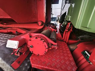 Ανατροπή Scania 2007 R420 8x2-thumb-1