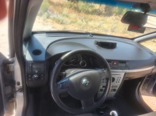 Opel Meriva 2006 1000e προκαταβολή συν 200εΧ20μηνες γραμμάτια μεταξύ αυτόματο-thumb-4
