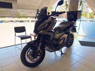 Honda X-ADV 2024 Special edition ΣΥΝΑΓΕΡΜΟΣ PANDORA, ΚΑΓΚΕΛΑ ΒΑΛΙΤΣΑ GIVI-thumb-6