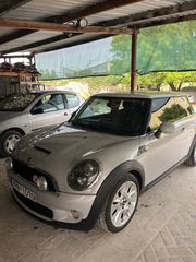 Mini Cooper S 2010 50 Camden-thumb-1
