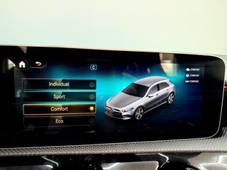 Mercedes-Benz A 180 2018 AMG LINE LOOK A45 PANORAMA-thumb-29