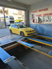 Seat Leon 2005 CUPRA R-thumb-3