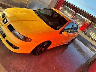 Seat Leon 2005 CUPRA R-thumb-5