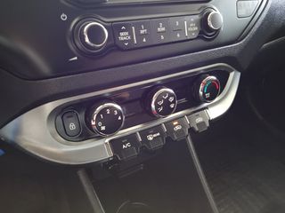 Kia Rio 2013 1.2 75 hp diesel-thumb-11
