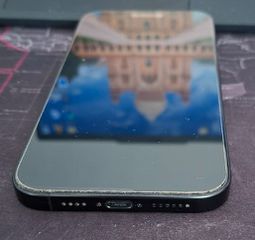 Πωλείται IPHONE 16 PRO MAX black titanium-thumb-3