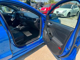 Ford Focus 2018 st-line-thumb-12