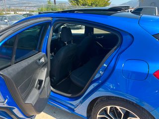 Ford Focus 2018 st-line-thumb-17