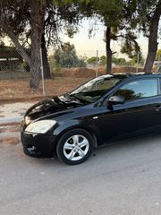 Kia Ceed / cee'd 2008-thumb-1