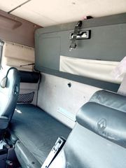 Renault 2008 500 DXI-thumb-14