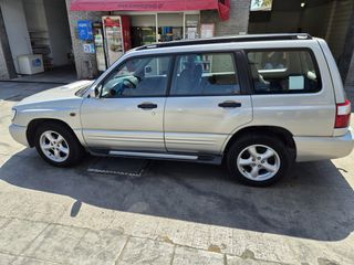 Subaru Forester 2000 TURBO-thumb-3