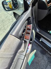 Subaru Forester 2000 TURBO-thumb-10