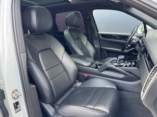 Porsche Cayenne 2018 E-HYBRID 462hp-thumb-21