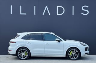 Porsche Cayenne 2018 E-HYBRID 462hp