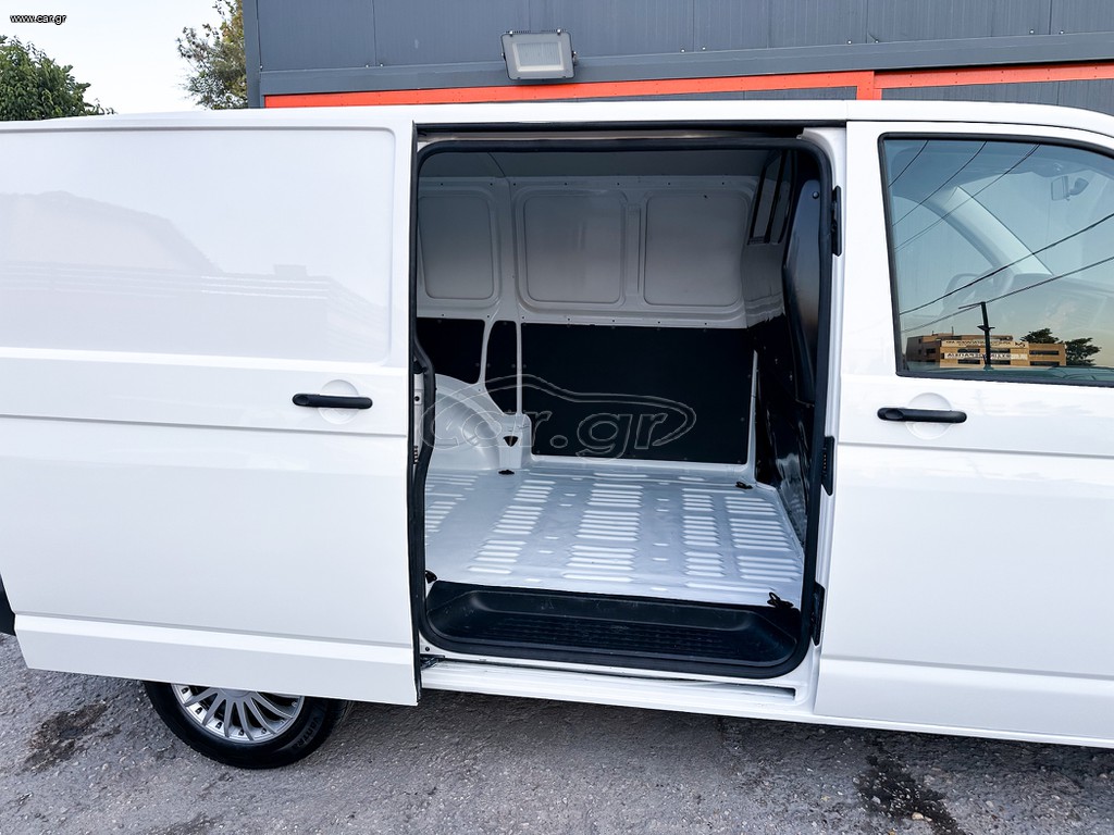 Volkswagen Transporter thumbnail 11