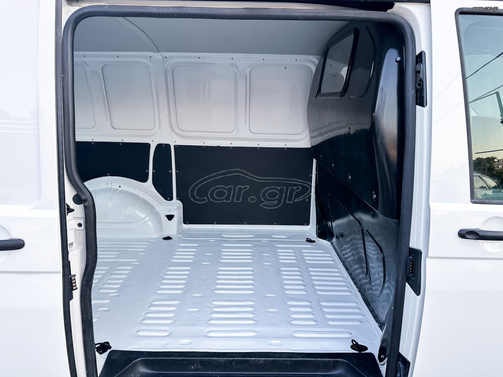 Volkswagen Transporter thumbnail 12