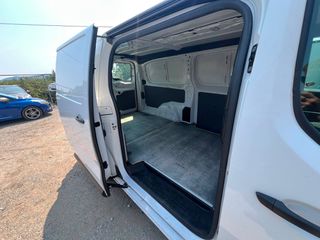 Toyota Proace 2016 L2H1-thumb-9