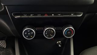 Dacia Duster 2019 1.5 dCi Comfort AWD | ΕΩΣ 5 ΕΤΗ ΕΓΓΥΗΣΗ-thumb-20