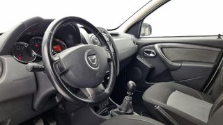 Dacia Duster 2017 1.5 dCi Black Touch | ΕΩΣ 5 ΕΤΗ ΕΓΓΥΗΣΗ-thumb-16
