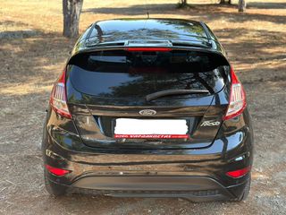 Ford Fiesta 2016 ST-LINE-thumb-8