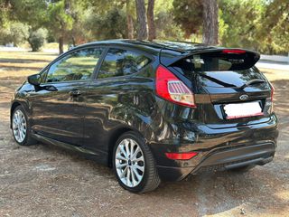 Ford Fiesta 2016 ST-LINE-thumb-9