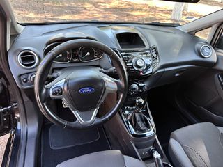 Ford Fiesta 2016 ST-LINE-thumb-11