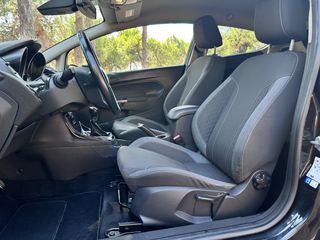 Ford Fiesta 2016 ST-LINE-thumb-12