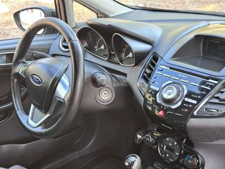 Ford Fiesta 2016 ST-LINE-thumb-19