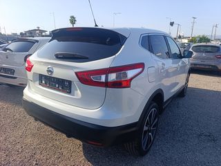 Nissan Qashqai 2014 1.6 dCi Acenta 4x4-thumb-2