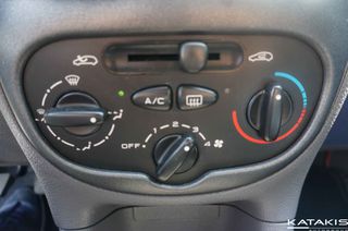 Peugeot 206 2001 1.4L-90HP-thumb-19