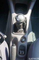 Peugeot 206 2001 1.4L-90HP-thumb-21