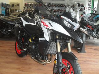 Benelli 2026 TRK 902 STRADALE