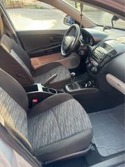 Kia Ceed / cee'd 2010-thumb-3