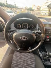 Kia Ceed / cee'd 2010-thumb-7
