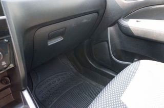 Suzuki Vitara 2023 GL + |Hybrid 48v 4X4|Clima| Rear Camera|Alu-thumb-37