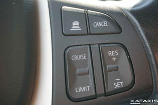 Suzuki Vitara 2023 GL + |Hybrid 48v 4X4|Clima| Rear Camera|Alu-thumb-23