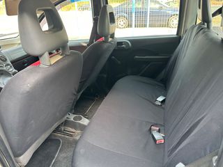 Fiat Panda 2007-thumb-8