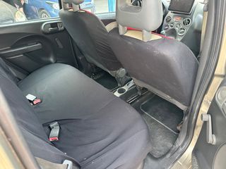 Fiat Panda 2007-thumb-9