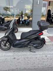 Piaggio Beverly 300 2022 S-thumb-2