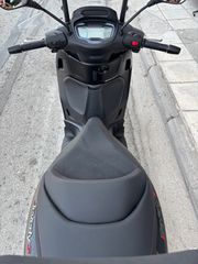 Piaggio Beverly 300 2022 S-thumb-8