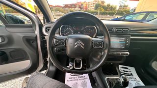 Citroen C3 2017 1.2 PureTech Shine-thumb-19