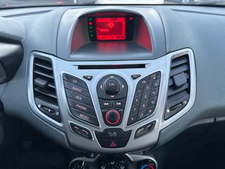 Ford Fiesta 2010 /// 1.25 /// Trend ///-thumb-27