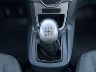 Ford Fiesta 2010 /// 1.25 /// Trend ///-thumb-29