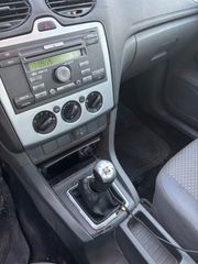 Ford Focus 2006-thumb-11