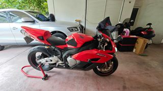 Honda CBR 1000RR 2004