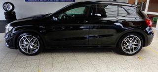 Mercedes-Benz GLA 45AMG 2018 PANORAMA/Facelift/Book mercedes-thumb-3