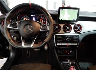 Mercedes-Benz GLA 45AMG 2018 PANORAMA/Facelift/Book mercedes-thumb-6