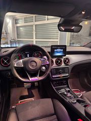 Mercedes-Benz GLA 45AMG 2018 PANORAMA/Facelift/Book mercedes-thumb-12