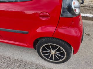 Citroen C1 2010-thumb-5